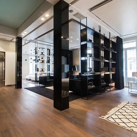 Boutique Ayuntamiento Apartment *